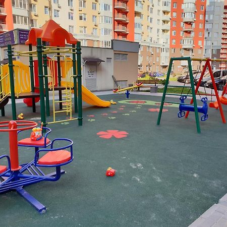 Luxapartment Kiev Exterior foto